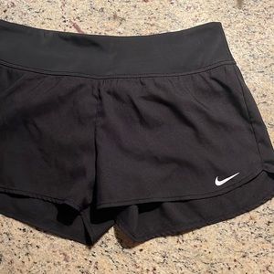 NEW Nike workout shorts w/underwear lining Sz:S